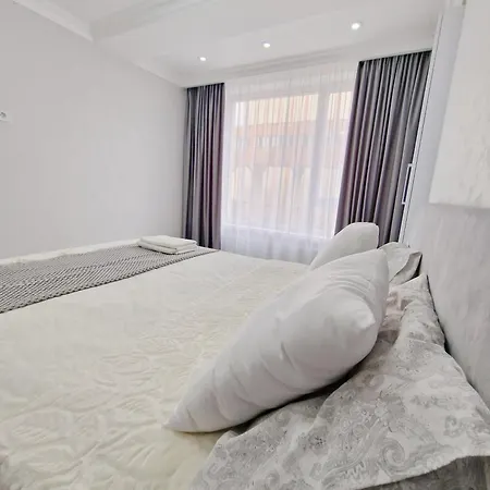Bella White Apartment Chisinau Exterior foto