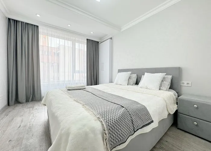 Bella White Apartment