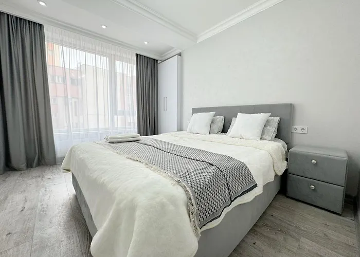 Bella White Apartment