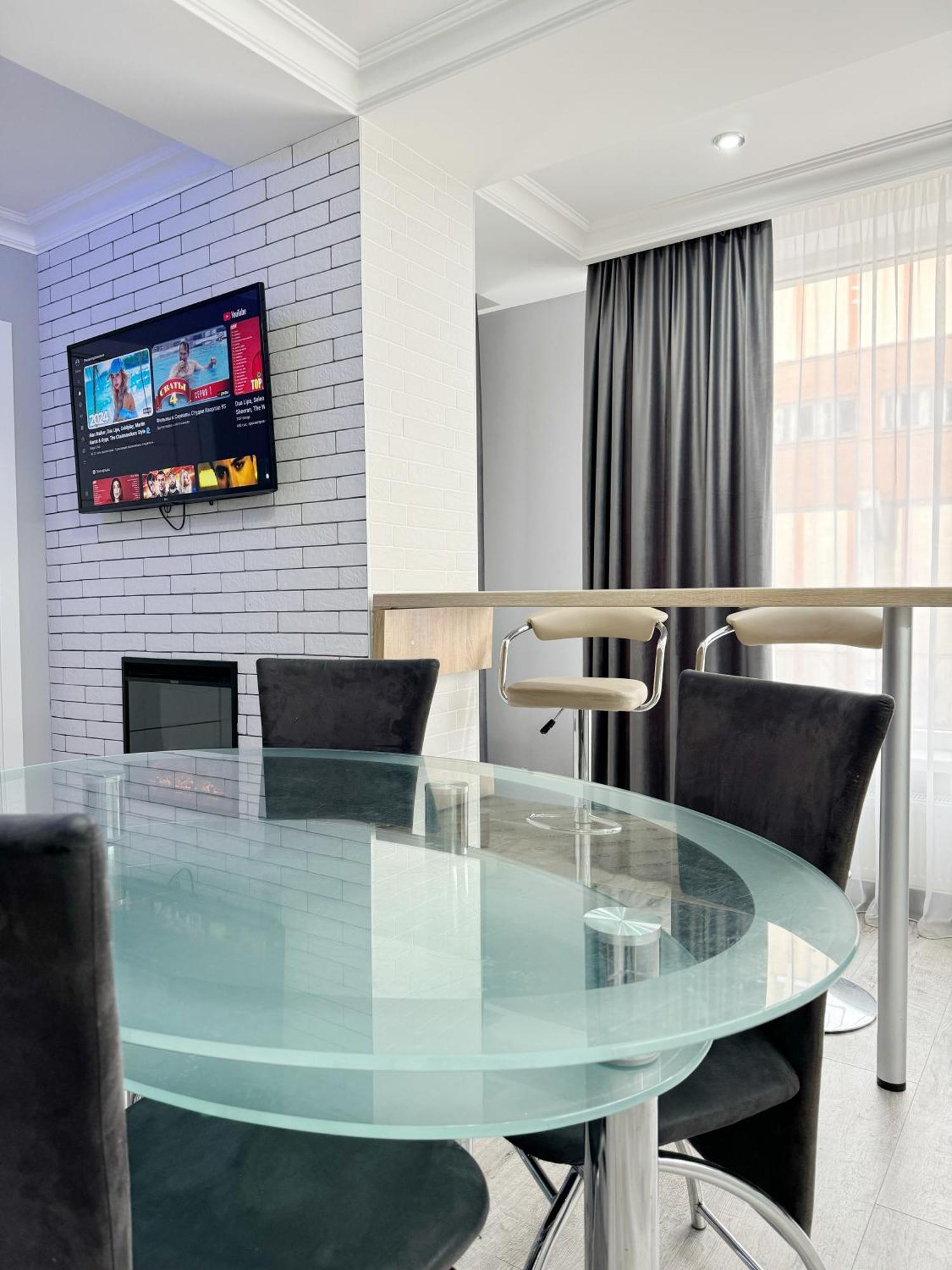 Bella White Apartament *