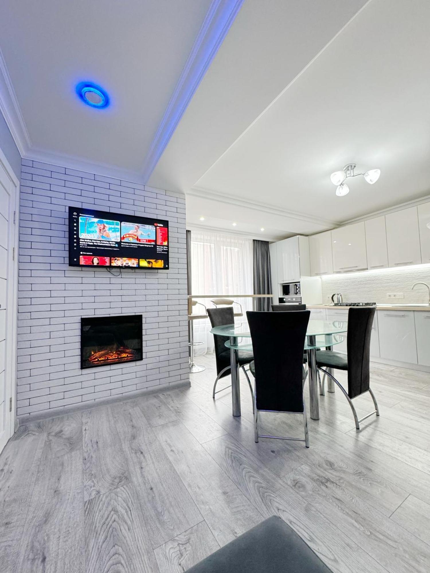 Bella White Apartament *